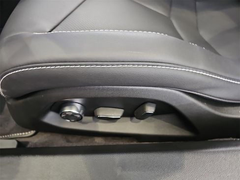 New 2026 Chevrolet Corvette Stingray Preferred Cpe w/ Z51 Performance Package image 24