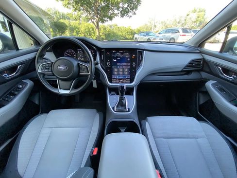 Used 2024 Subaru Outback Premium AWD/4WD image 13