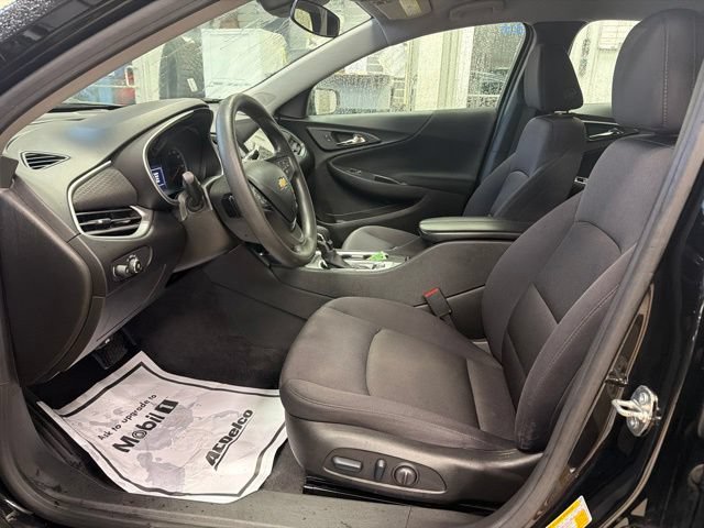 Used 2024 Chevrolet Malibu LT FWD image 10