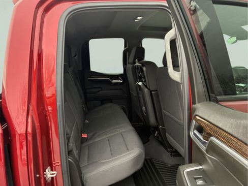 Used 2024 GMC Sierra 1500 Elevation AWD/4WD image 6