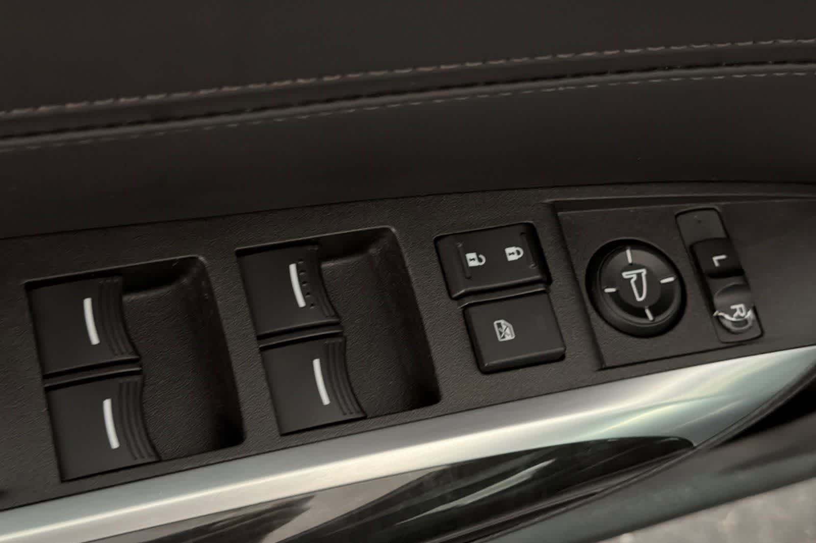Used 2020 Acura TLX w/ Technology Package FWD image 13