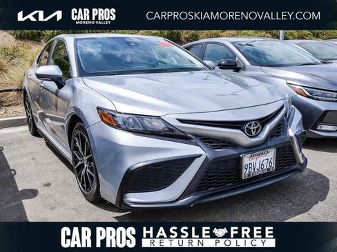 Used 2022 Toyota Camry SE w/ Convenience Package AWD/4WD image 1