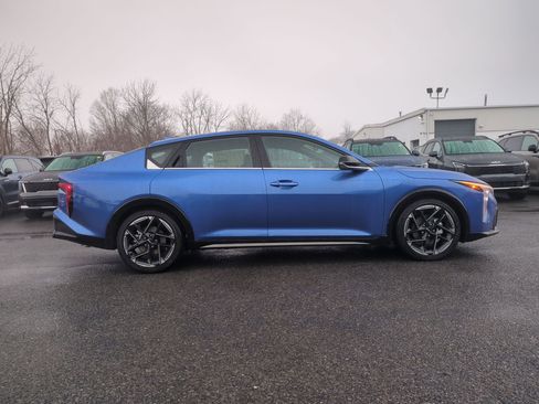 New 2025 Kia K4 GT-Line w/ GT-Line Sunroof Package image 4