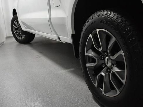 Certified 2024 Chevrolet Silverado 1500 RST AWD/4WD image 9