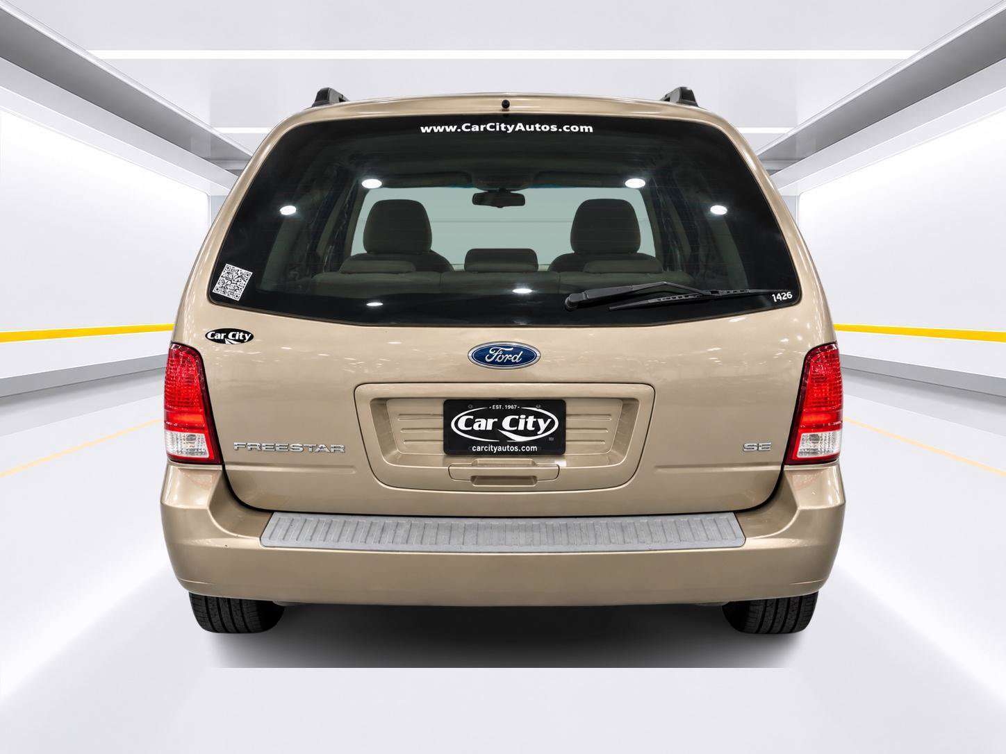 Used 2004 Ford Freestar SE FWD image 4