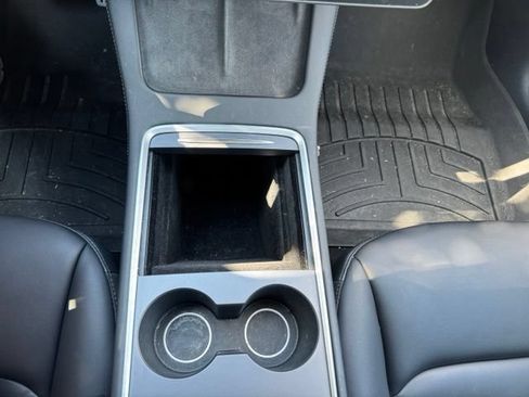 Used 2022 Tesla Model 3 Performance AWD/4WD image 8