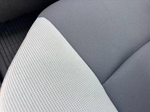 Used 2025 Toyota Corolla LE FWD image 18