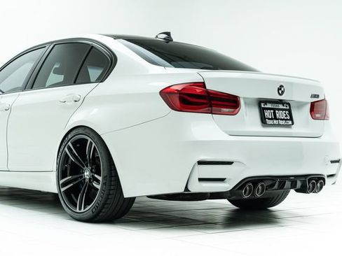 Used 2018 BMW M3 RWD image 21