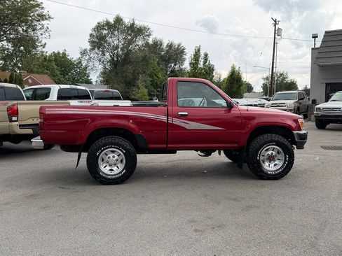 Used 1993 Toyota Pickup Deluxe AWD/4WD image 58