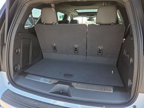 New 2026 Chevrolet Tahoe Premier AWD/4WD image 6