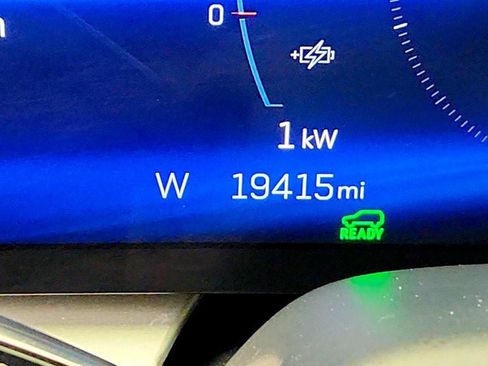 Used 2023 Cadillac Lyriq 2WD image 15