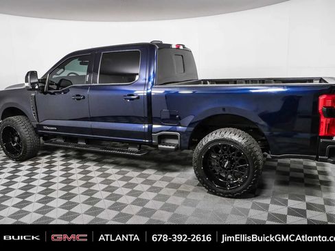 Used 2023 Ford F250 Lariat w/ Sport Appearance Package AWD/4WD image 30