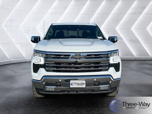 New 2026 Chevrolet Silverado 1500 LTZ AWD/4WD image 8