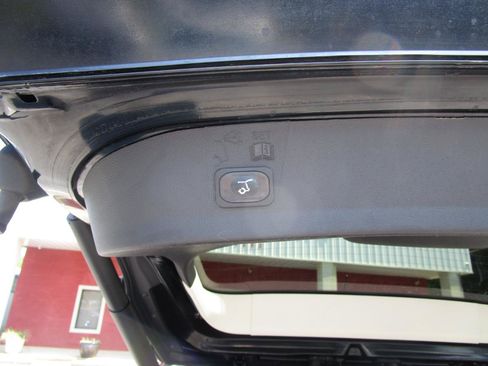 Used 2016 Ford Escape SE w/ SE Leather Comfort Package FWD image 26