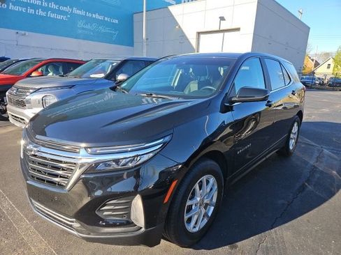 Used 2023 Chevrolet Equinox LT image 4