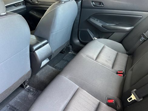 Used 2025 Nissan Altima 2.5 S FWD image 13