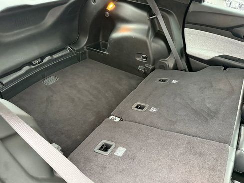 Used 2024 Jeep Compass Latitude image 18