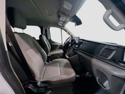 Used 2024 Ford Transit 350 XLT RWD image 19