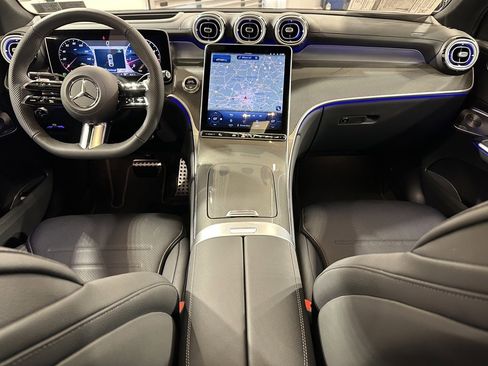 New 2026 Mercedes-Benz GLC 300 4MATIC image 4