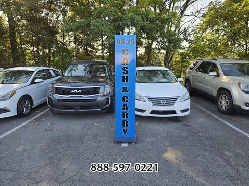 Used 2019 BMW 330i Sedan w/ Premium Package RWD image 2