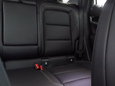 New 2026 GMC Terrain Elevation w/ Elevation Premium Package image 11