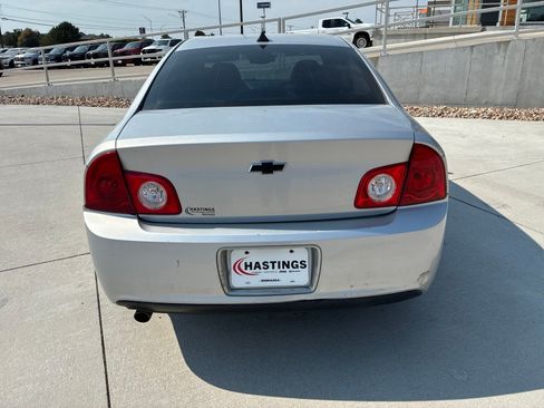Used 2012 Chevrolet Malibu LT w/ Sunroof Package FWD image 4