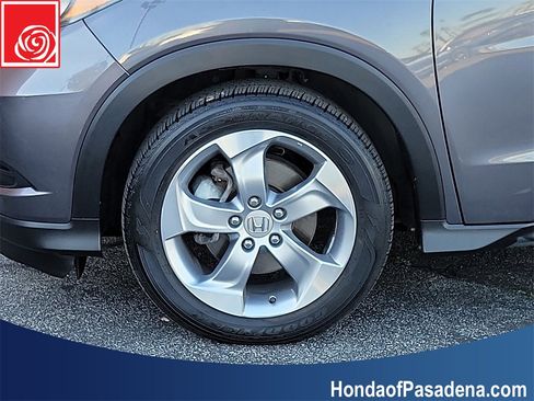 Used 2017 Honda HR-V LX image 30