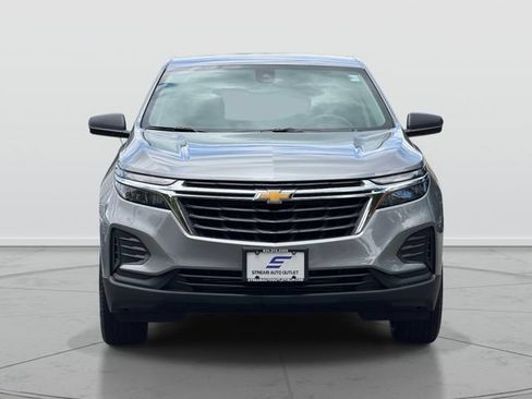 Used 2024 Chevrolet Equinox LS w/ LS Convenience Package AWD/4WD image 2