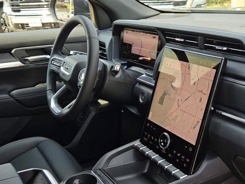 New 2026 GMC Terrain Elevation w/ Elevation Premium Package image 7