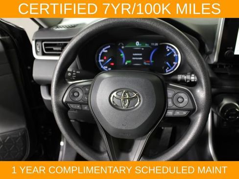 Used 2025 Toyota RAV4 XLE AWD/4WD image 22