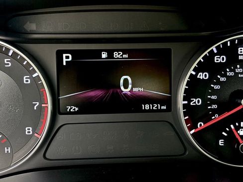 Used 2023 Kia Forte LXS image 14