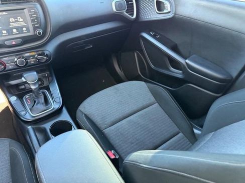 Used 2020 Kia Soul GT-Line w/ GT 2.0L Power Sunroof Package image 16