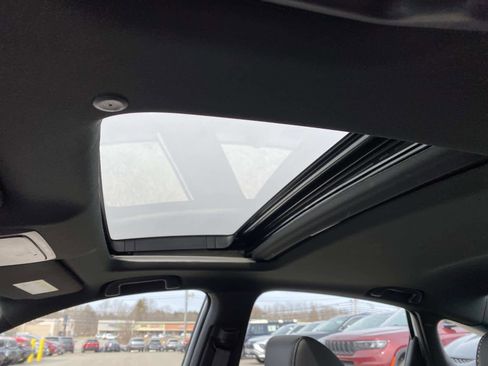 Used 2022 Honda Accord Sport image 29