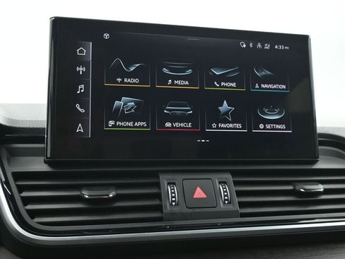 Used 2024 Audi Q5 2.0T Premium Plus image 14