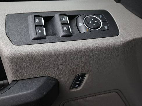 Used 2019 Ford F150 XL w/ Equipment Group 101A Mid AWD/4WD image 24