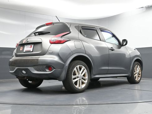 Used 2015 Nissan Juke SV image 26