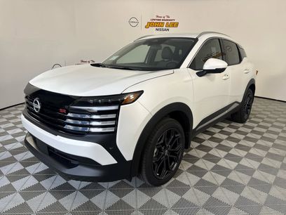 New 2025 Nissan Kicks SR