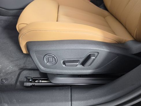New 2026 Audi A6 Premium Plus AWD/4WD image 13