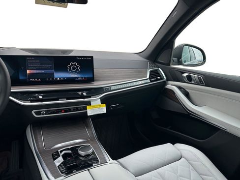 New 2026 BMW X5 xDrive40i image 19