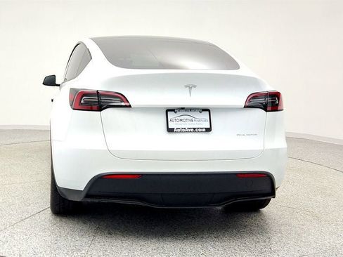 Used 2023 Tesla Model Y Long Range image 6