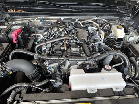 Used 2025 Toyota Tacoma TRD Sport image 18