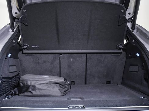 New 2025 Porsche Cayenne Turbo image 28