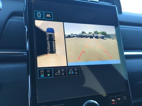 New 2026 GMC Terrain Elevation w/ Technology Package II FWD image 13