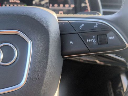 Used 2025 Audi Q7 3.0T Premium Plus image 17