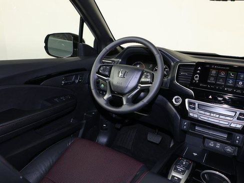 New 2026 Honda Ridgeline Black Edition image 7