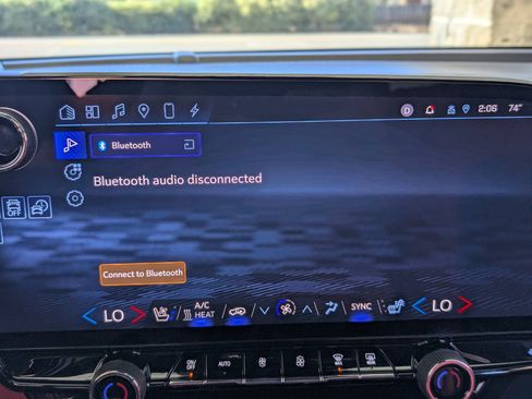 Used 2024 Chevrolet Blazer EV RS image 30