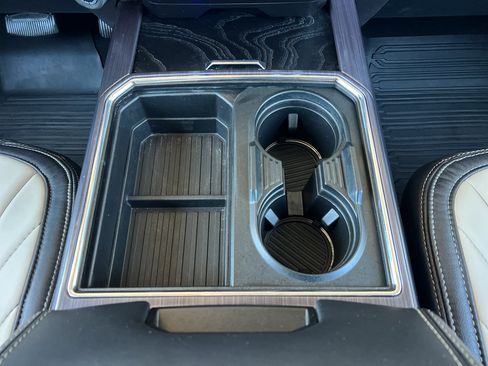 Used 2021 Ford F350 Limited image 25