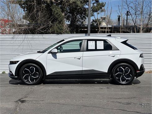 Used 2024 Hyundai Ioniq 5 SEL image 13