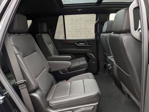 New 2026 GMC Yukon Denali w/ Sun & Power Step Package image 24