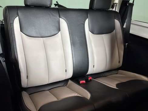 Used 2016 Jeep Wrangler Sahara w/ Connectivity Group AWD/4WD image 23